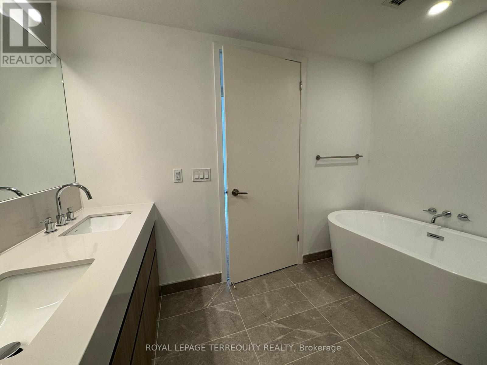 Ph05 - 200 Keewatin Avenue, Toronto, Ontario  M4P 1Z8 - Photo 8 - C12081923