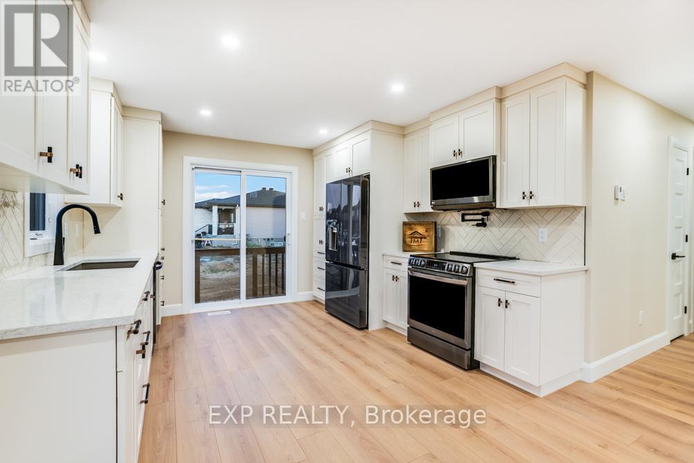 933 Katia Street, The Nation, Ontario  K0A 2M0 - Photo 14 - X12081942