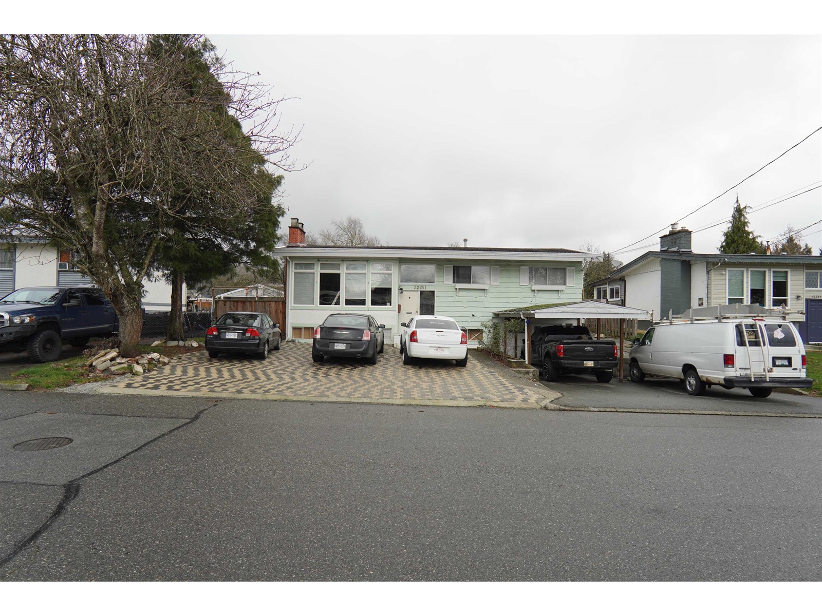 32251 Diamond Avenue, Mission, British Columbia  V2V 1M3 - Photo 4 - C8066206