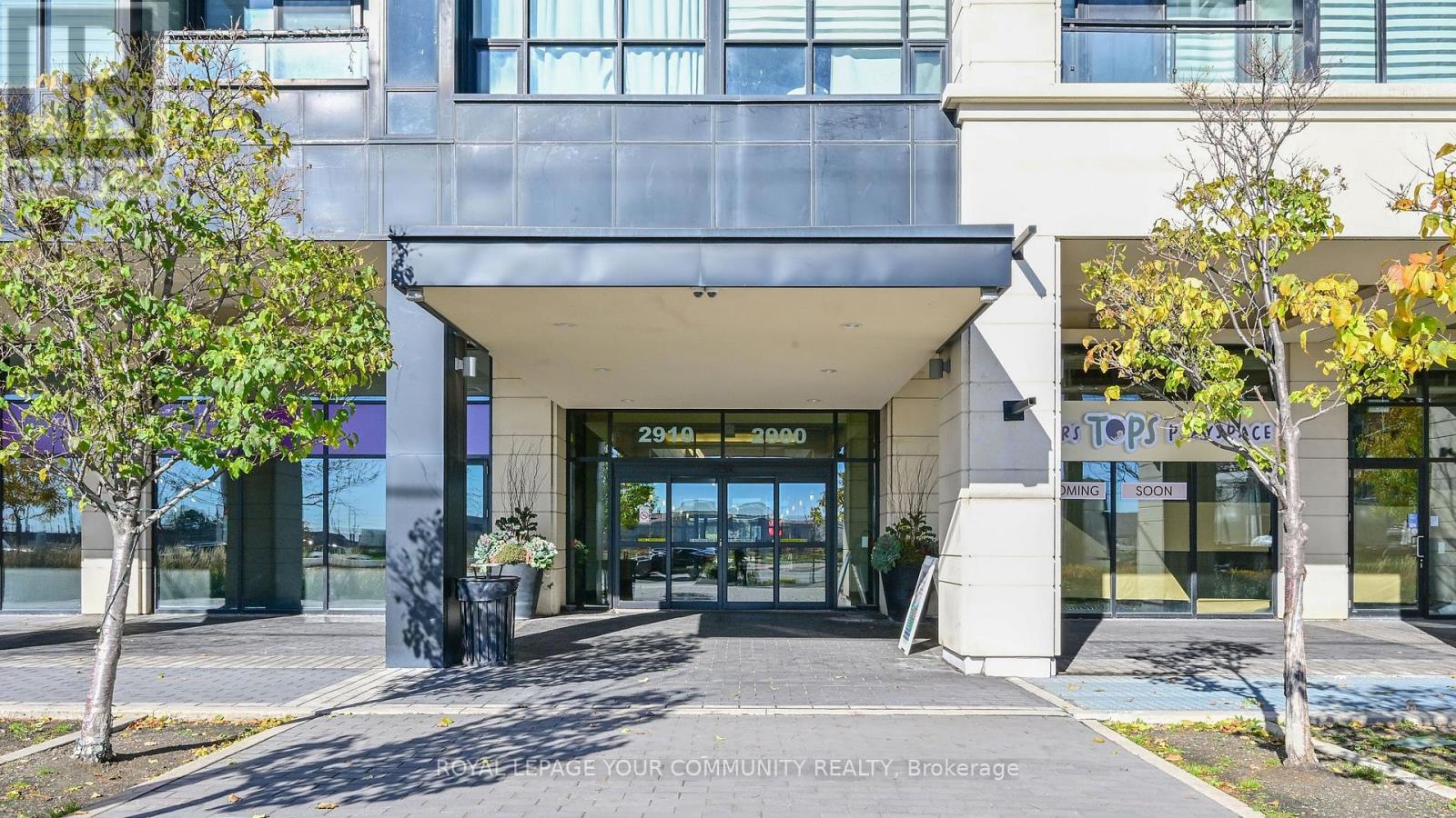 Property at 315 - 2900 HIGHWAY 7 ROAD image 3