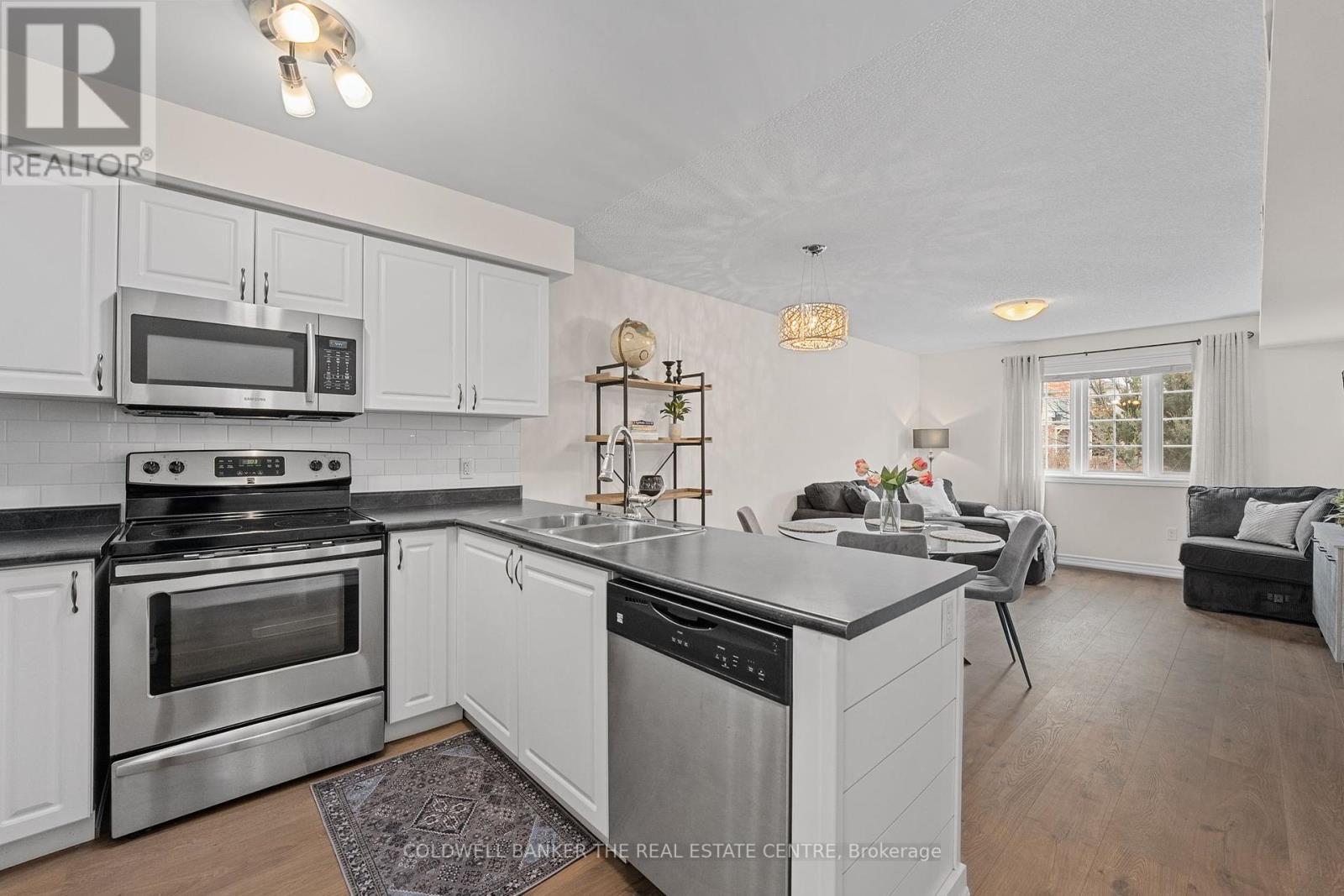 1 - 53 Ferndale Drive S, Barrie (Ardagh), Ontario  L4N 5W9 - Photo 8 - S12081924