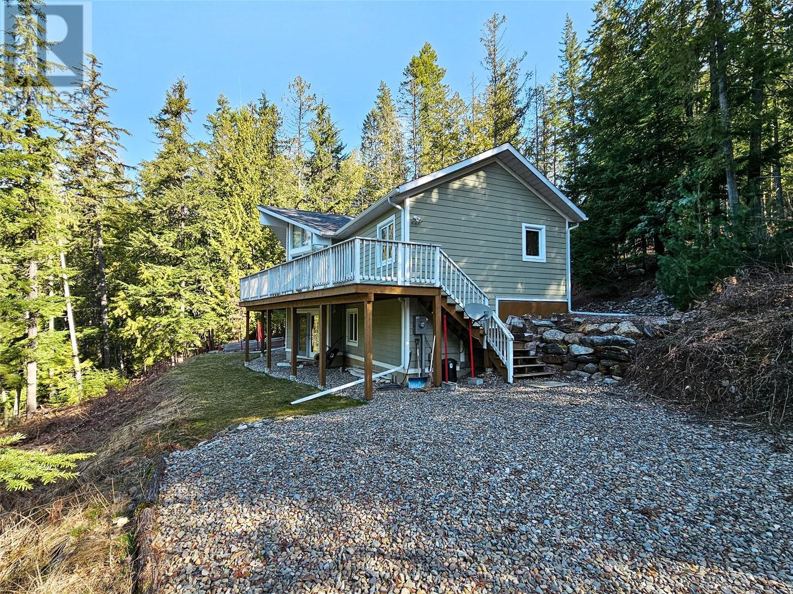 Crawford Bay / Riondel House for sale:  3 bedroom 2,400 sq.ft. (Listed 2025-04-25)