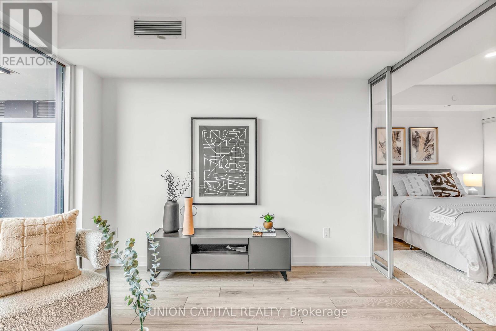 603 - 1100 Sheppard Avenue W, Toronto, Ontario  M3K 0E4 - Photo 3 - W12082021