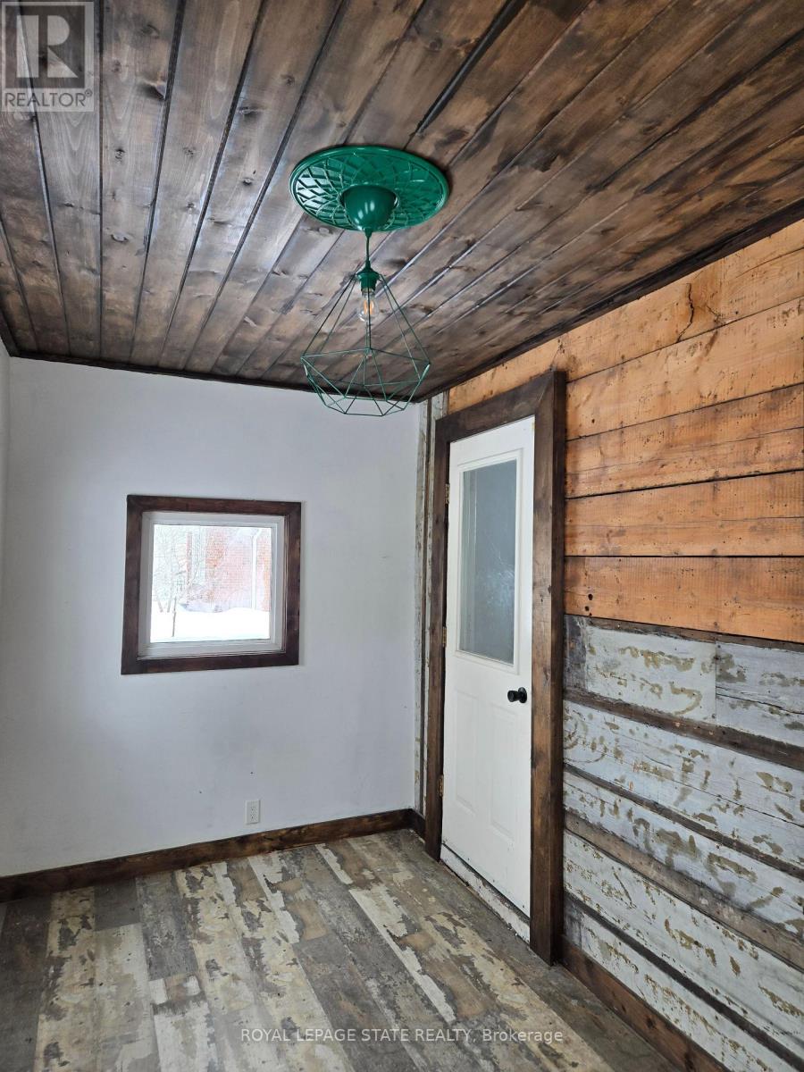 Property at 347 BIRMINGHAM STREET image 3