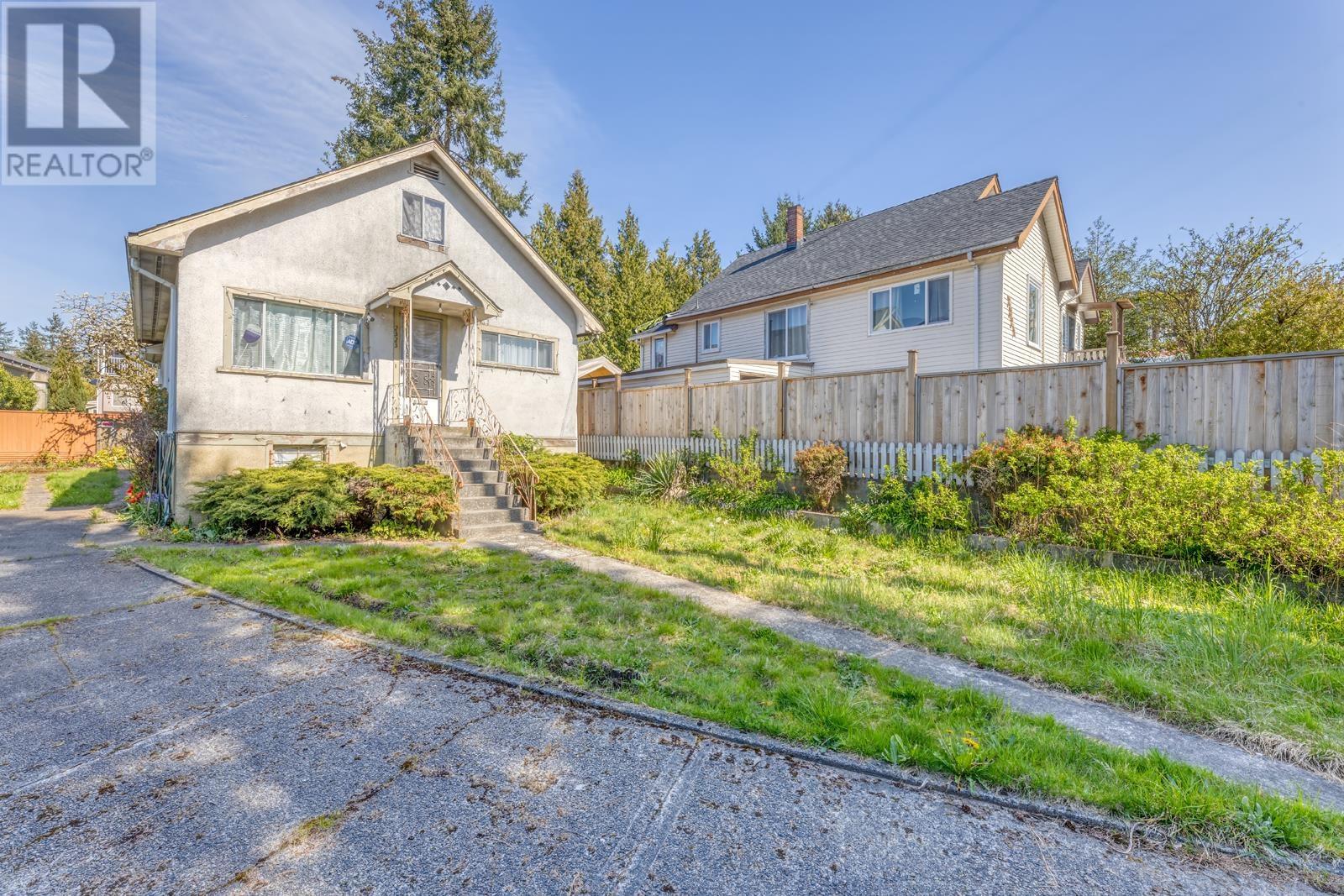 Property at 2323 DUBLIN STREET image 4