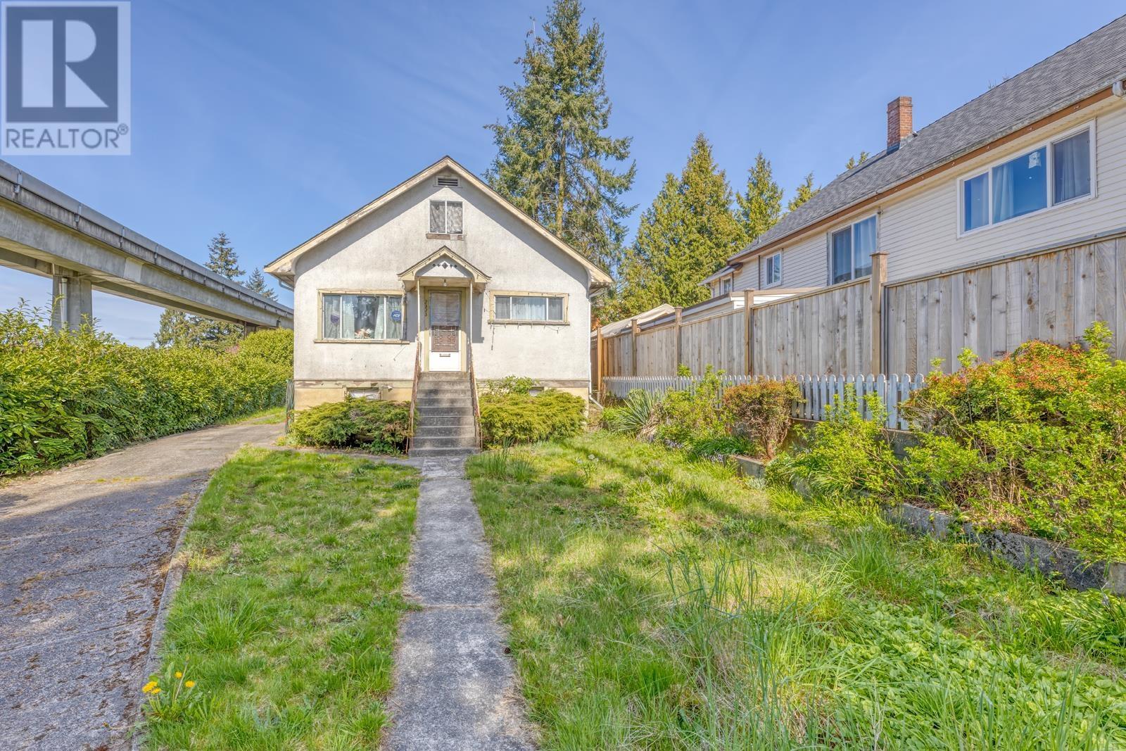 Property at 2323 DUBLIN STREET image 1