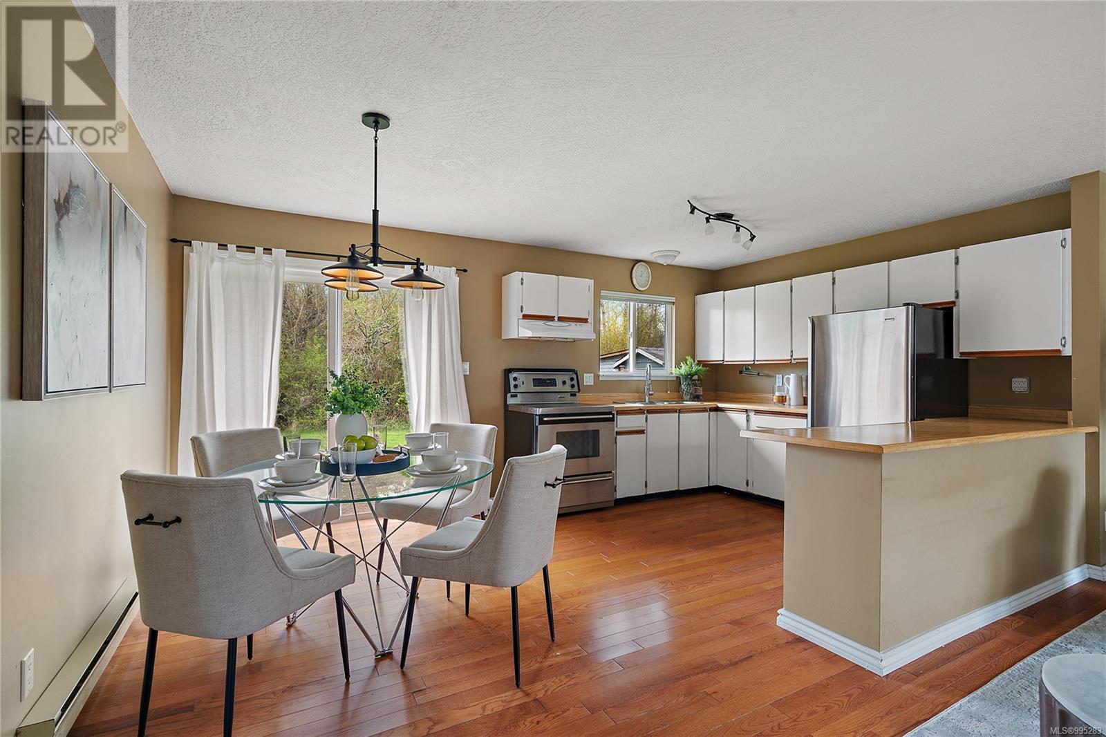 Property at 9615 Barnes Pl image 5