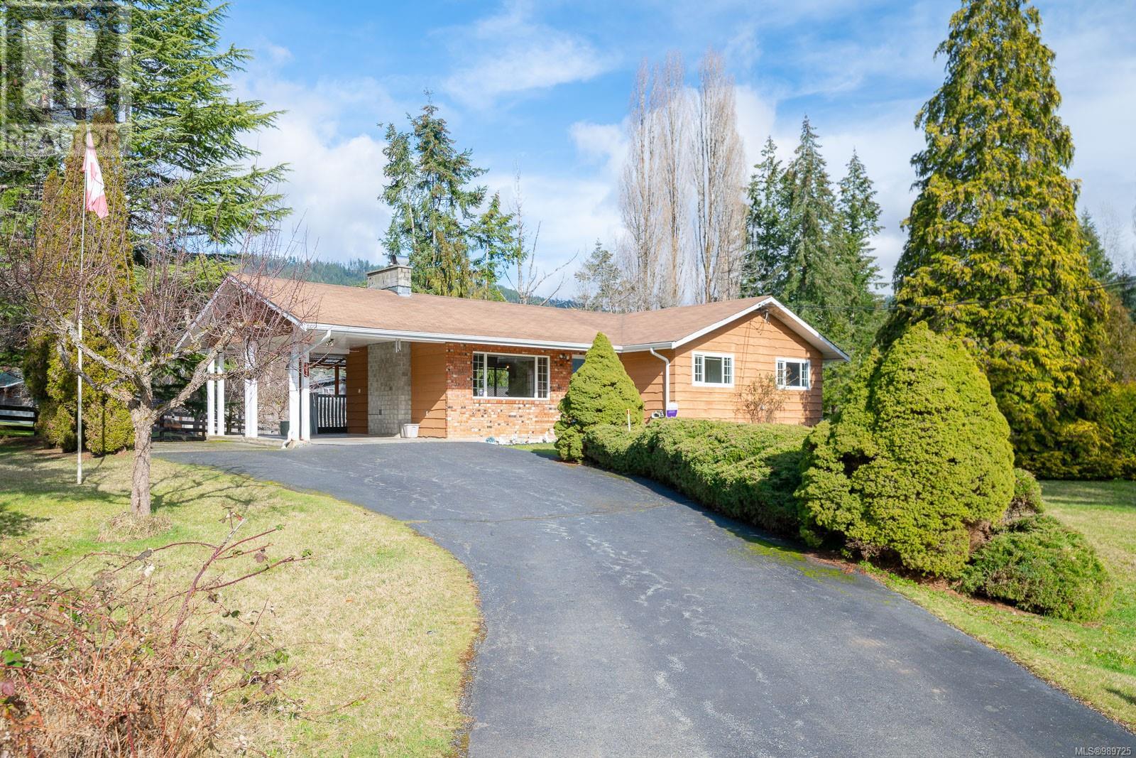 Property at 3497 MARKHAM Rd image 1