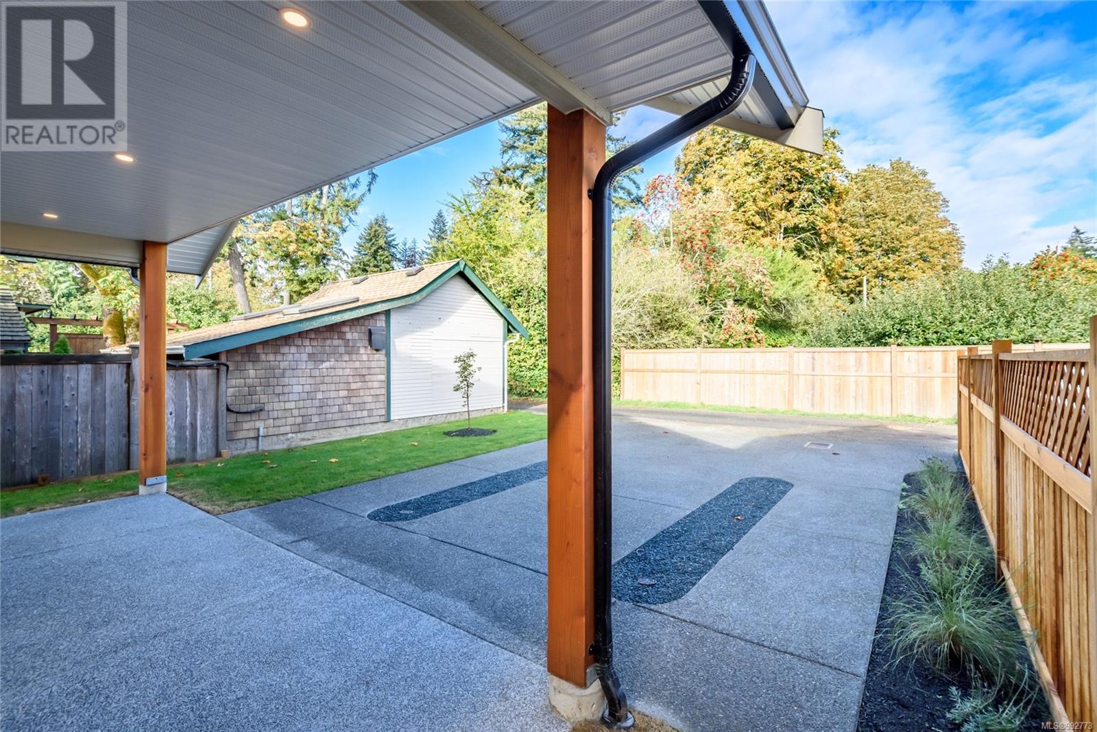649 5th St, Courtenay, British Columbia  V9N 1K5 - Photo 16 - 992773