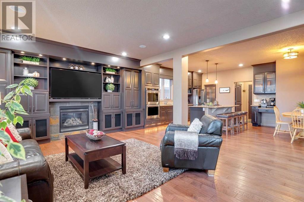Property at 63 Rockcliff Landing NW image 3