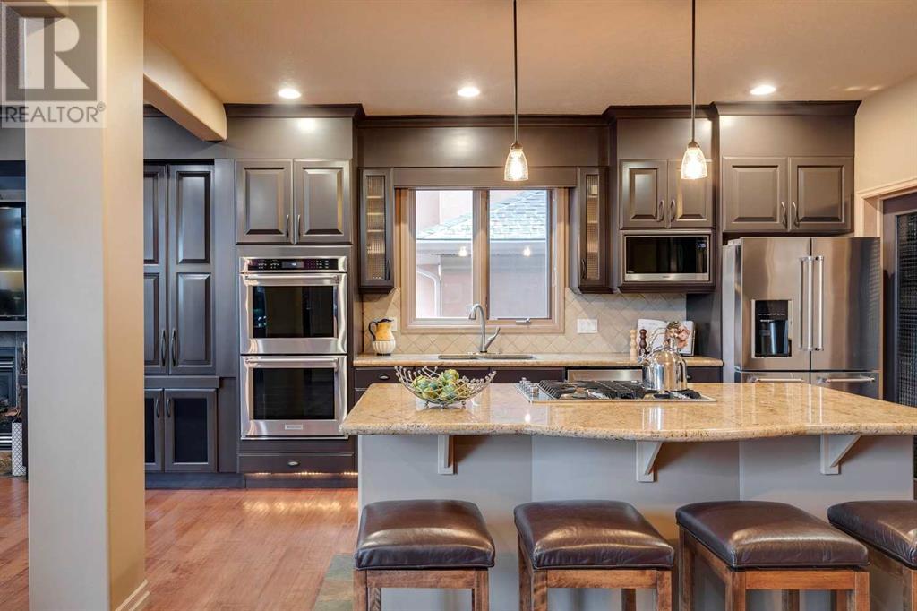 Property at 63 Rockcliff Landing NW image 5