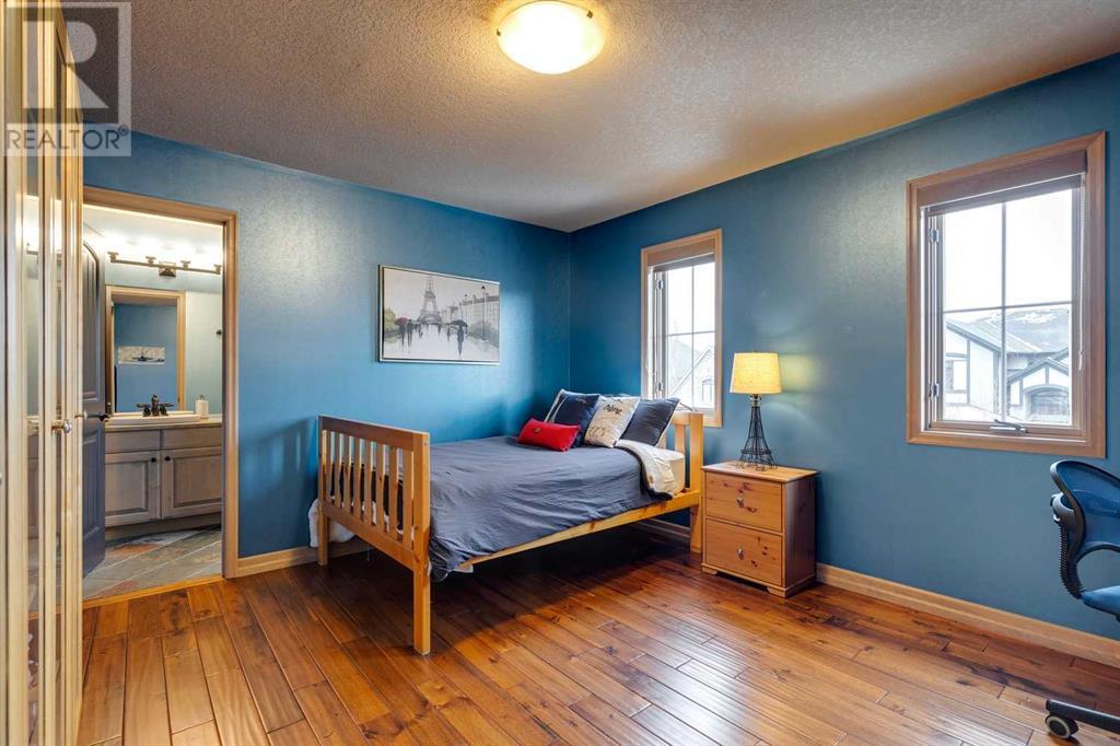 63 Rockcliff Landing Nw, Calgary, Alberta  T3G 5Z5 - Photo 31 - A2206825