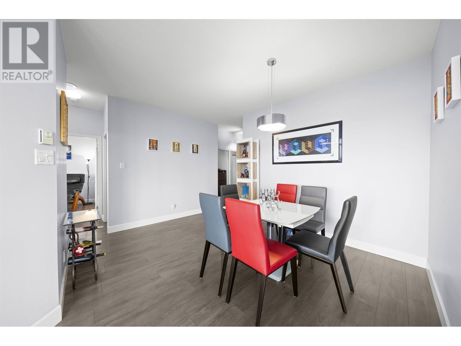 1306 6888 Station Hill Drive, Burnaby, British Columbia  V3N 4X5 - Photo 13 - R2989995