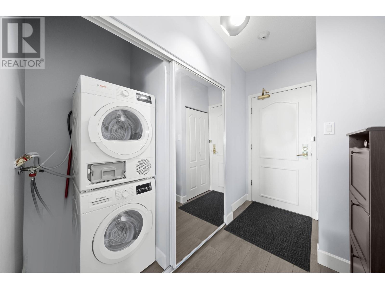 1306 6888 Station Hill Drive, Burnaby, British Columbia  V3N 4X5 - Photo 23 - R2989995