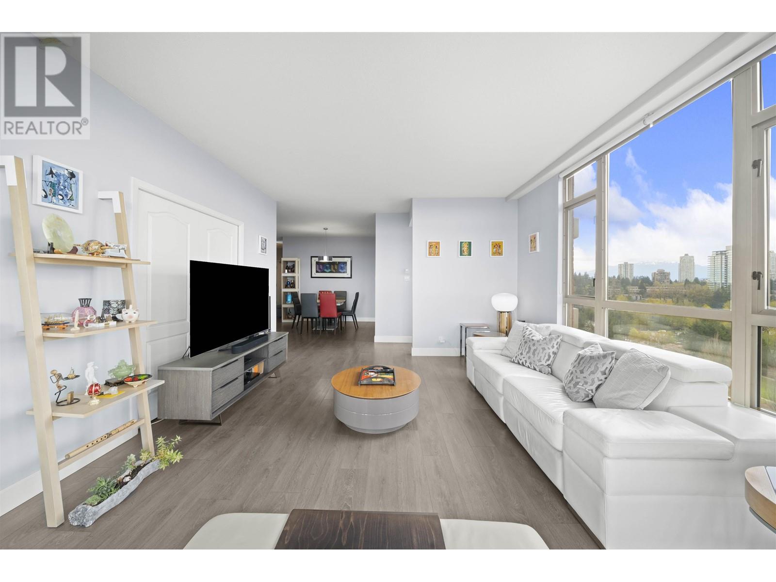 1306 6888 Station Hill Drive, Burnaby, British Columbia  V3N 4X5 - Photo 8 - R2989995