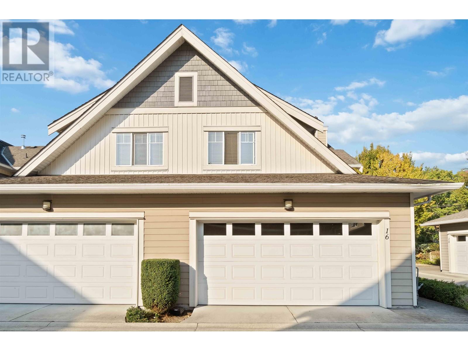 Property at 16 6780 LYNAS LANE image 2