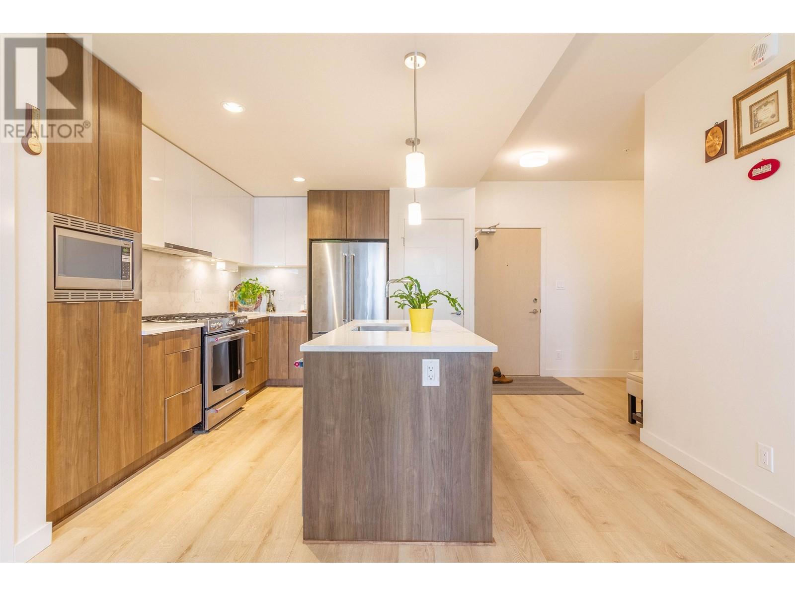 510 2188 Madison Avenue, Burnaby, British Columbia  V5C 0J8 - Photo 3 - R2990005