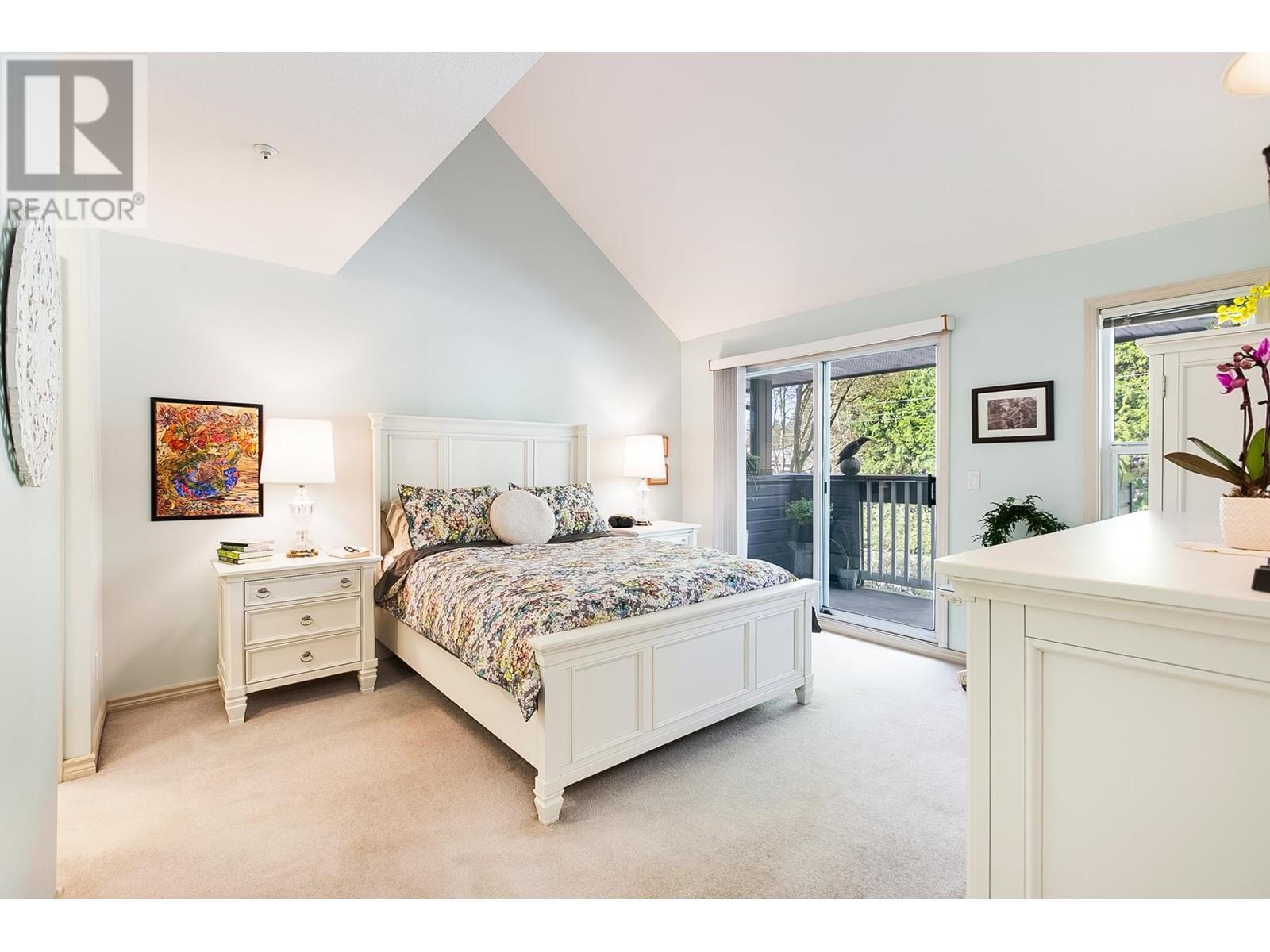 D 1133 E 29th Street, North Vancouver, British Columbia  V7K 1C3 - Photo 9 - R2990029