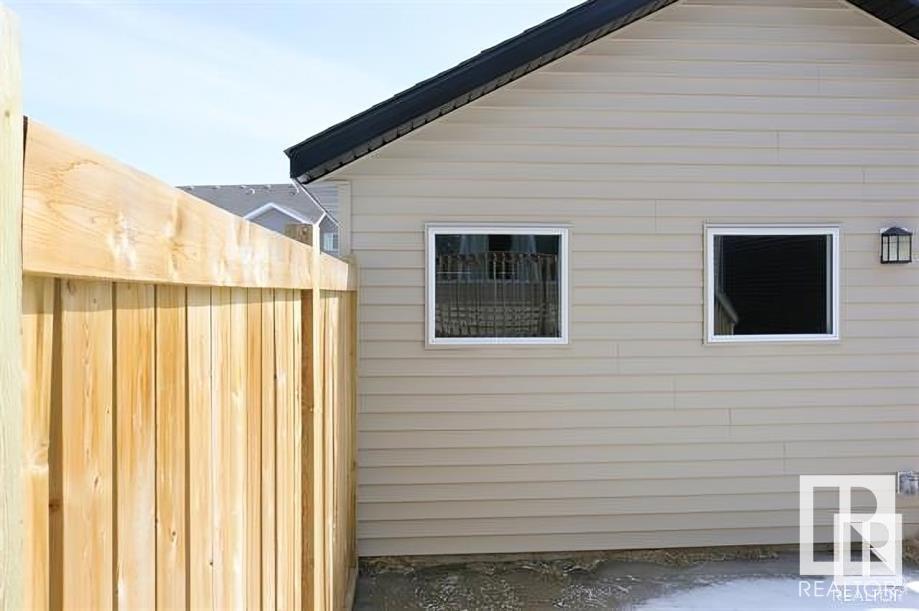 8519 Ellis Link Nw, Edmonton, Alberta  T6M 0P8 - Photo 16 - E4430798