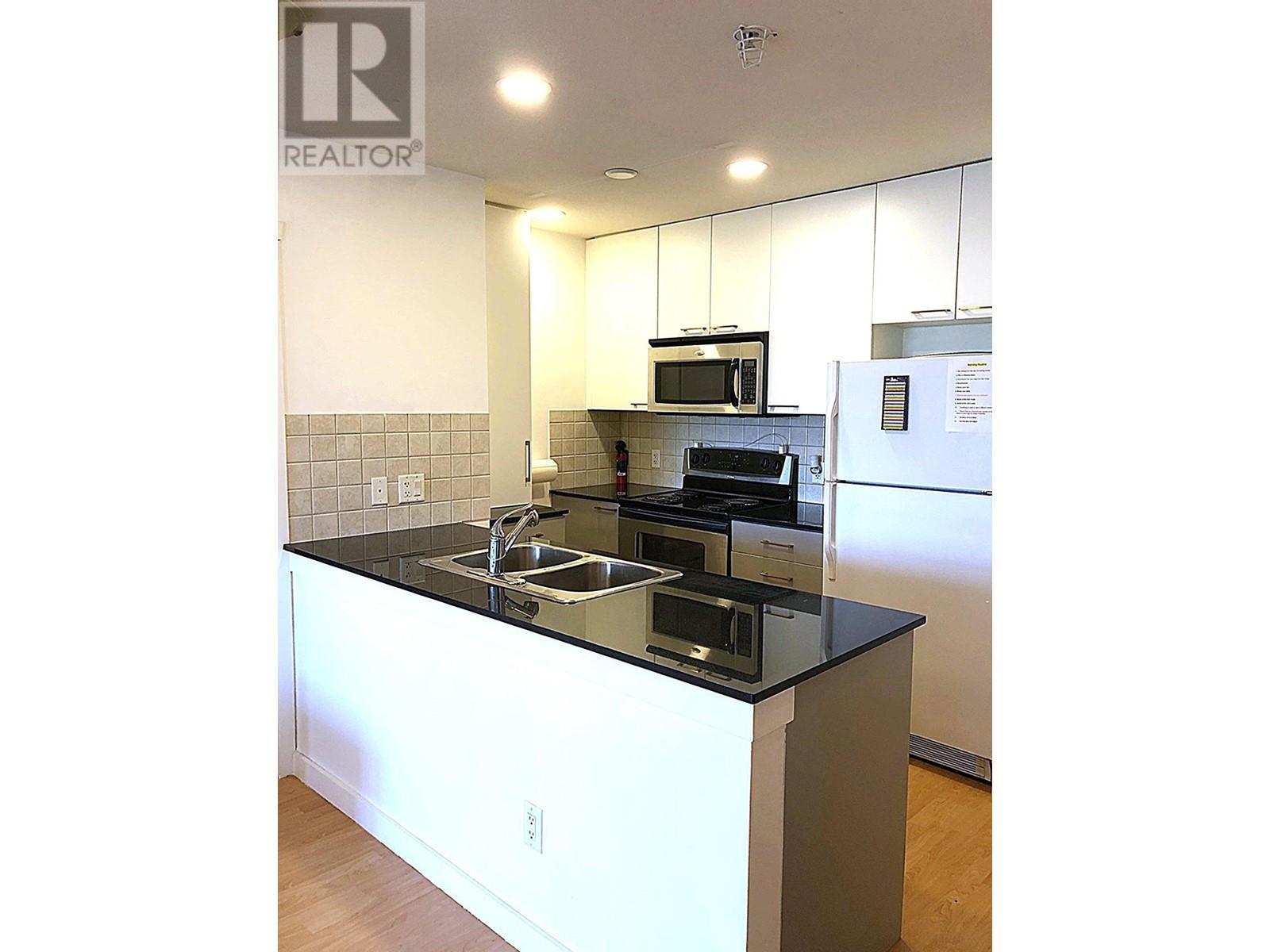 503 415 E Columbia Street, New Westminster, British Columbia  V3L 0B4 - Photo 2 - R2988475