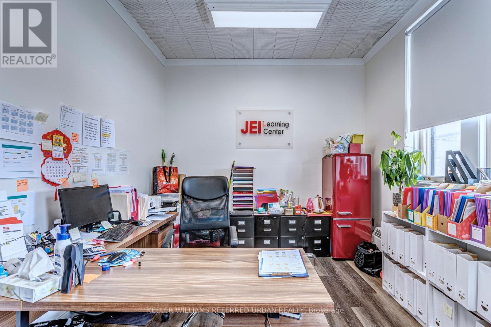 Upper Office + Classroom - 2974 Lake Shore Boulevard W, Toronto, Ontario  M8V 1J9 - Photo 13 - W12082068