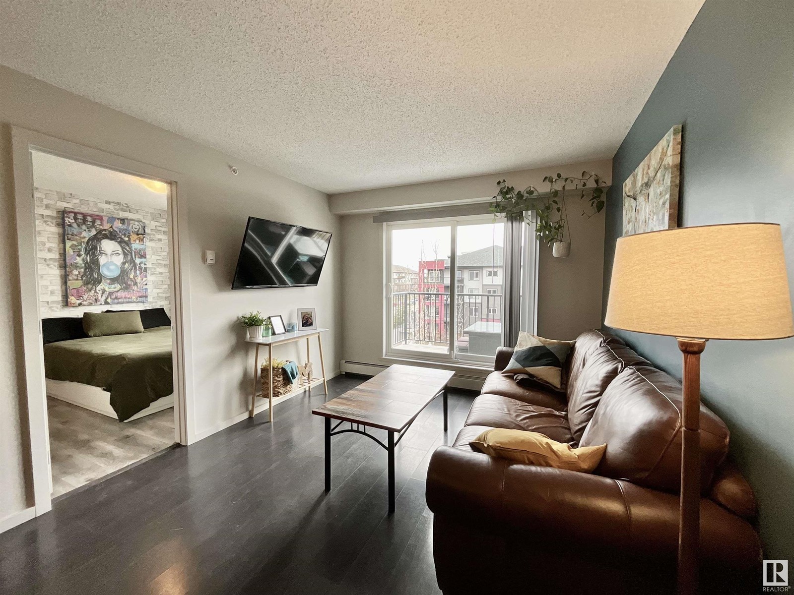 Property at #416 5521 7 AV SW image 1