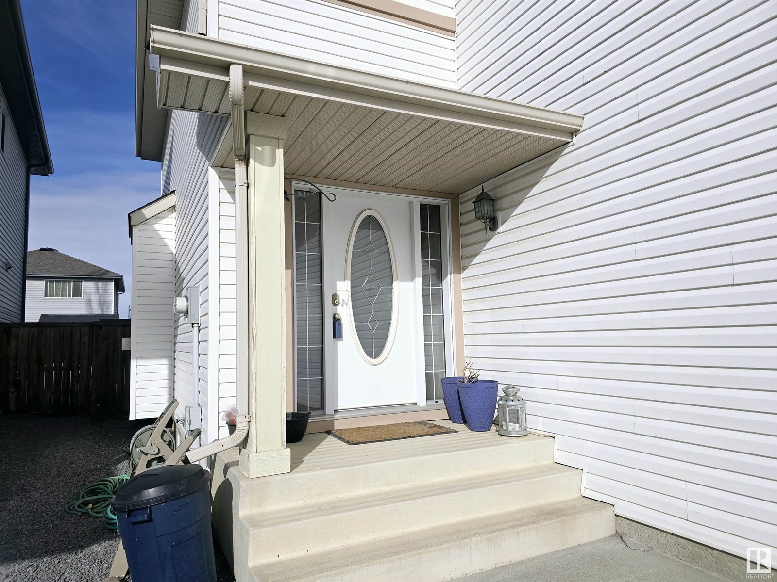 11808 13 Av Sw, Edmonton, Alberta  T6W 0C1 - Photo 2 - E4423969