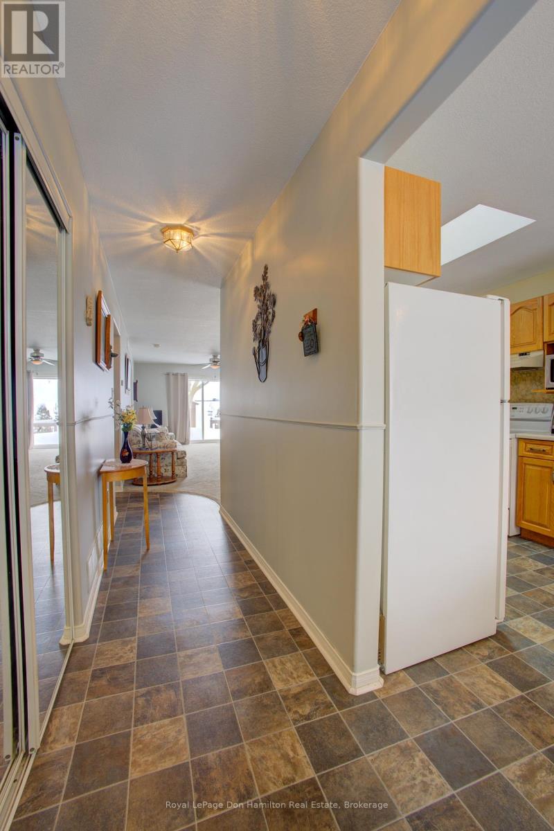 101 Meadowview Lane S, North Perth, Ontario  N4W 3G8 - Photo 3 - X11949282