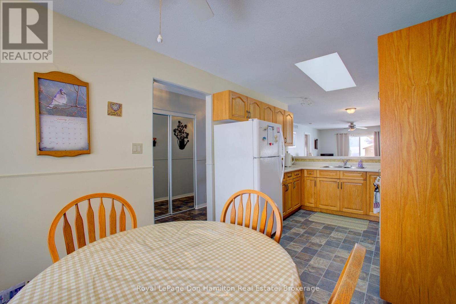 101 Meadowview Lane S, North Perth, Ontario  N4W 3G8 - Photo 6 - X11949282