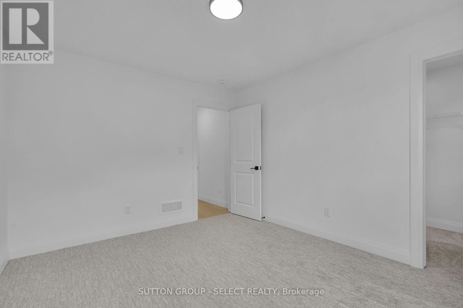 9 Briscoe Crescent, Strathroy-Caradoc, Ontario  N7G 4E1 - Photo 27 - X12082135