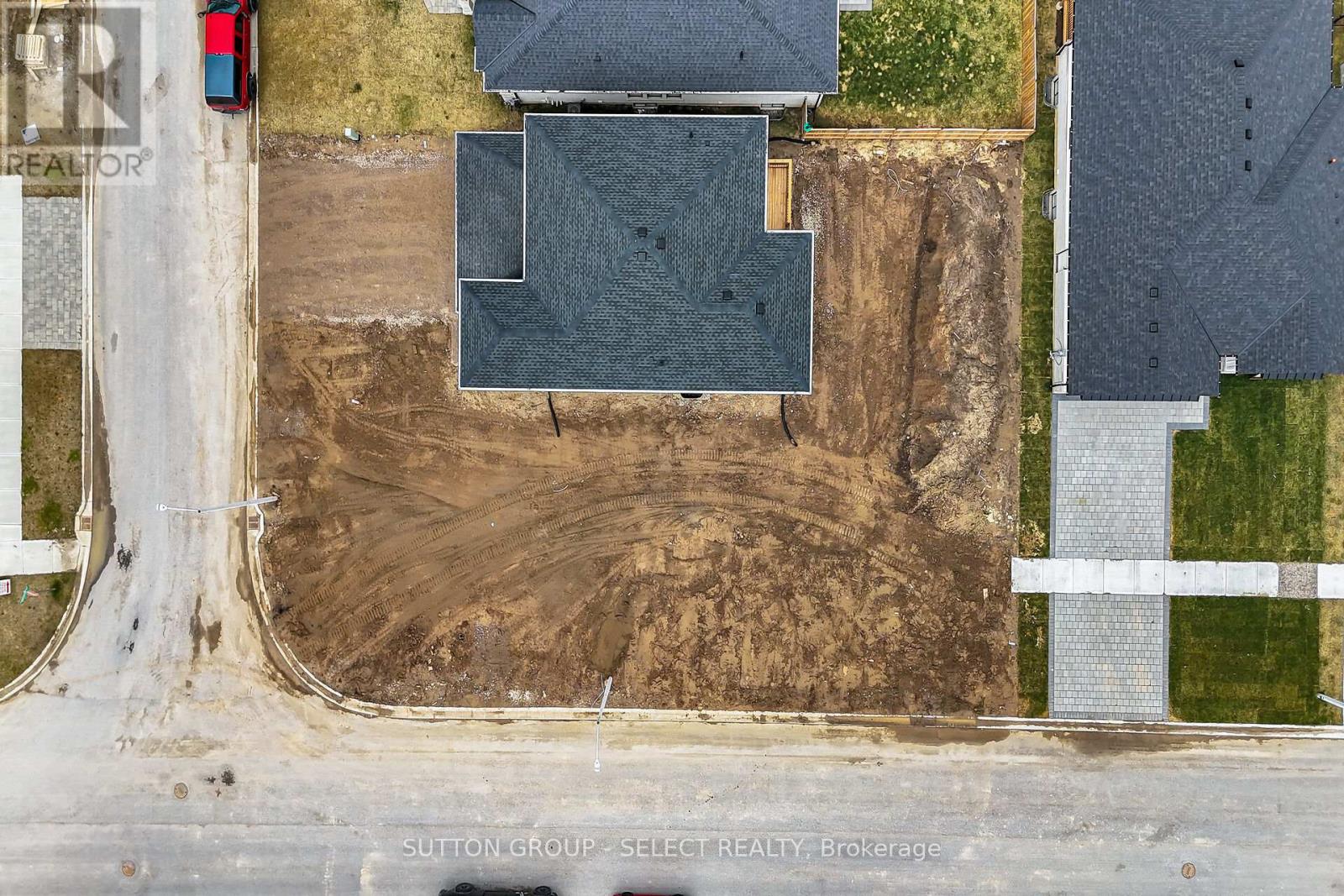 9 Briscoe Crescent, Strathroy-Caradoc, Ontario  N7G 4E1 - Photo 43 - X12082135