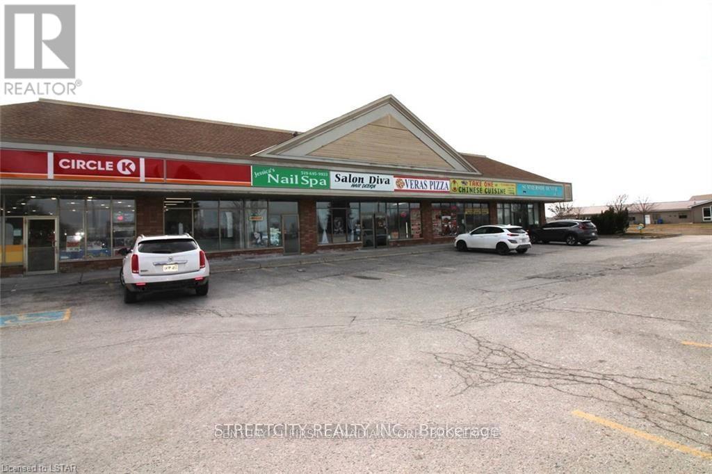 10 - 2030 Meadowgate Boulevard, London, Ontario  N6M 1K1 - Photo 1 - X12082153