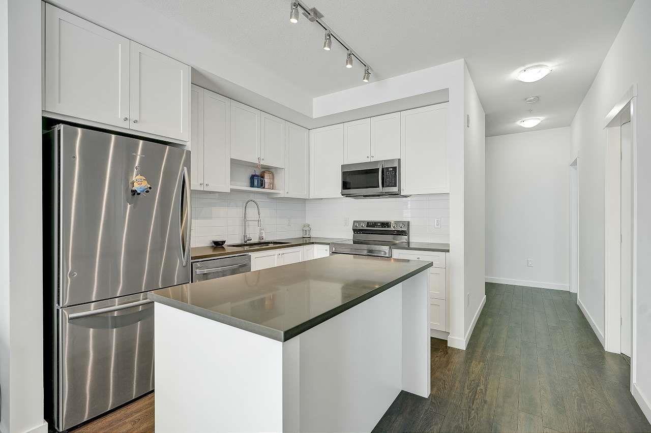 419 13623 81a Avenue, Surrey, British Columbia  V3W 3N7 - Photo 1 - R2989759