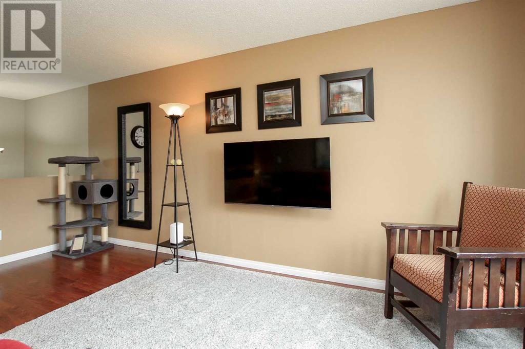Property at 114 Cornett Drive image 5
