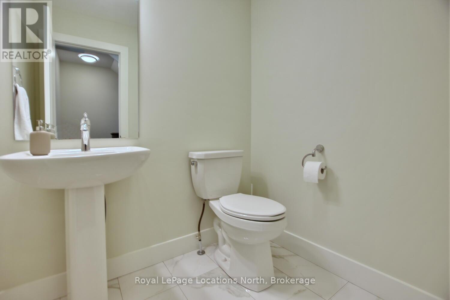 163 Courtland Street, Blue Mountains, Ontario L9Y 5L7 - Photo 21 - X12079264