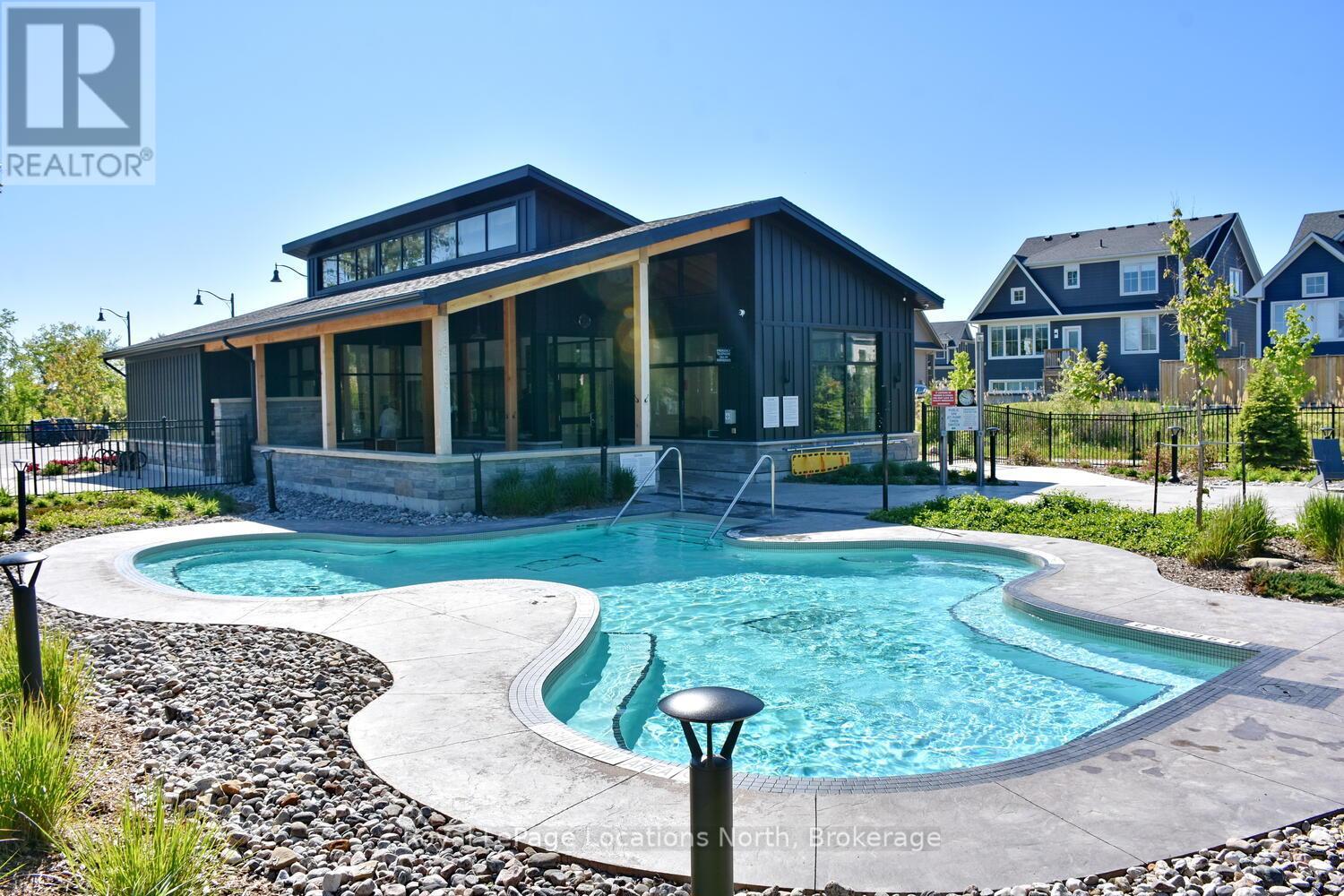 163 Courtland Street, Blue Mountains, Ontario L9Y 5L7 - Photo 40 - X12079264