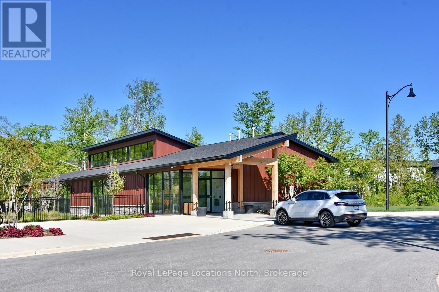 163 Courtland Street, Blue Mountains, Ontario L9Y 5L7 - Photo 41 - X12079264