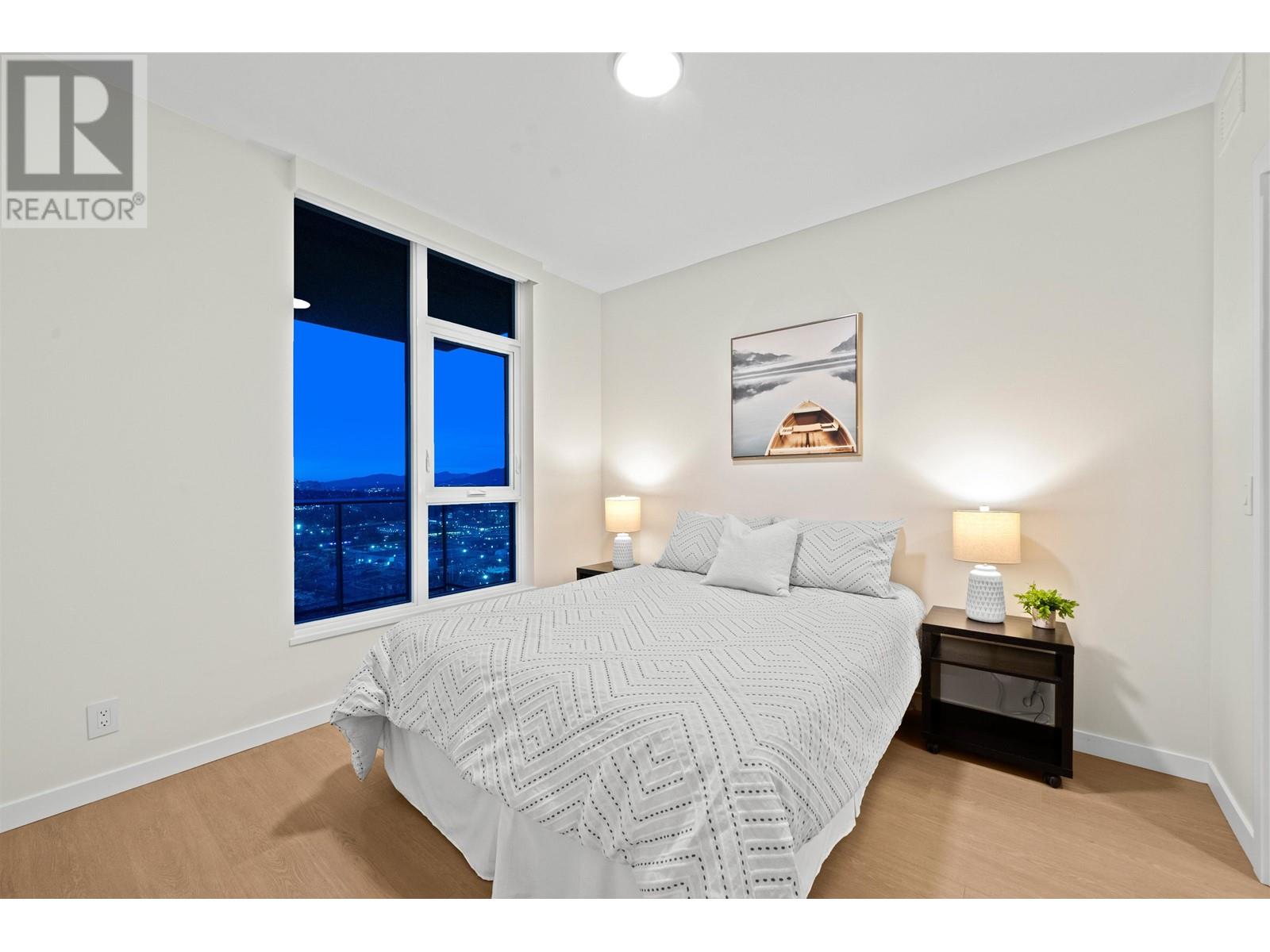 Listing Picture 13 of 40 : 2602 2186 GILMORE AVENUE, Burnaby / 本拿比 - 魯藝地產 Yvonne Lu Group - MLS Medallion Club Member