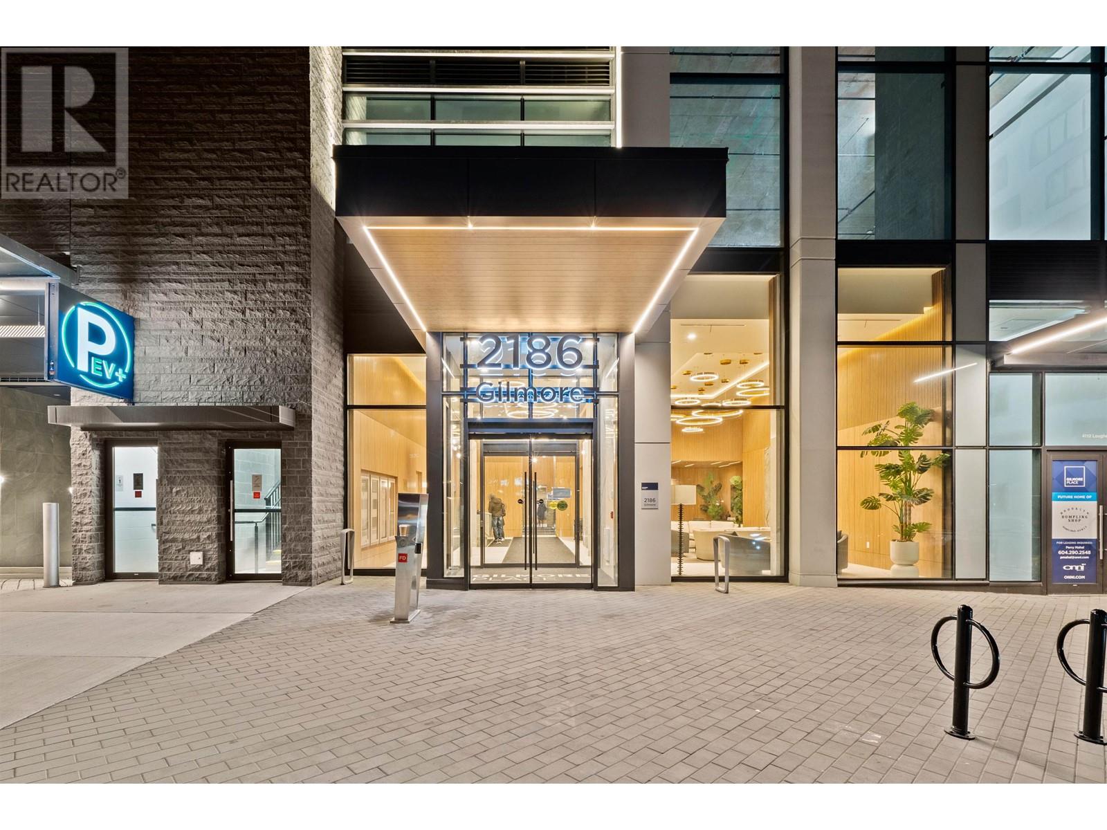 Listing Picture 32 of 40 : 2602 2186 GILMORE AVENUE, Burnaby / 本拿比 - 魯藝地產 Yvonne Lu Group - MLS Medallion Club Member