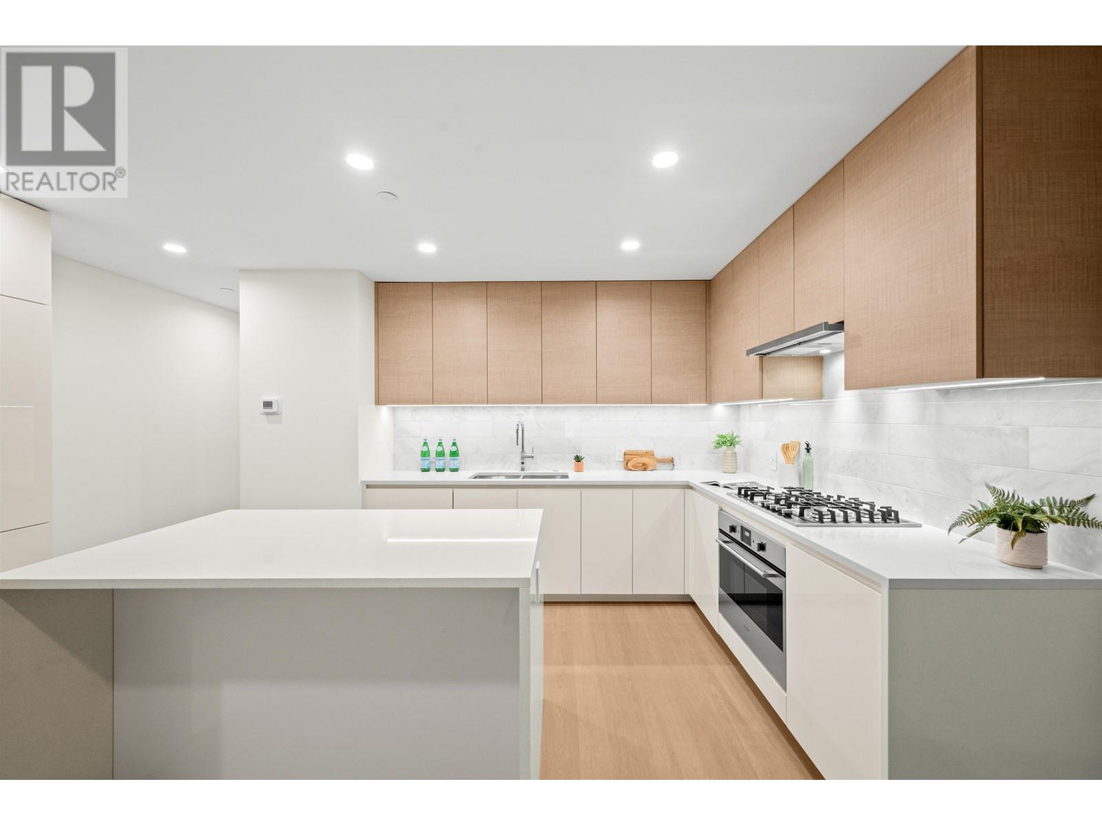 Listing Picture 9 of 40 : 2602 2186 GILMORE AVENUE, Burnaby / 本拿比 - 魯藝地產 Yvonne Lu Group - MLS Medallion Club Member