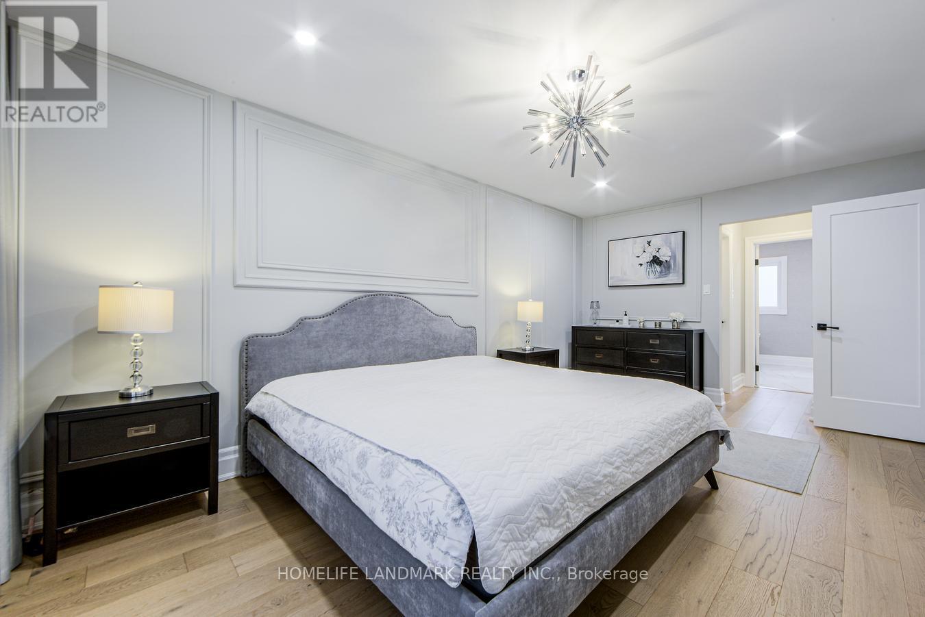 19 Timpson Drive, Aurora, Ontario  L4G 5K7 - Photo 25 - N12082118