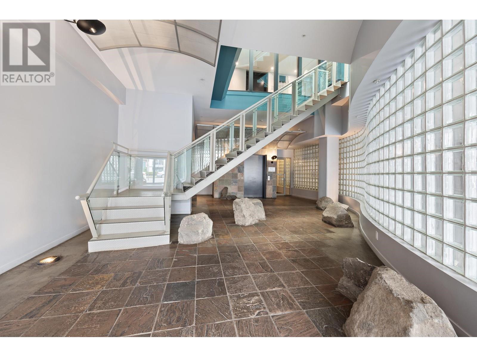 313 638 W 7th Avenue, Vancouver, British Columbia  V5Z 1B5 - Photo 31 - R2990060