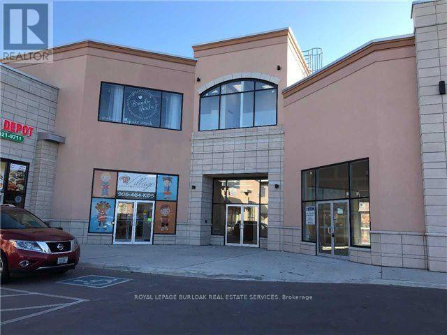 204 - 4265 Thomas Alton Boulevard, Burlington, Ontario  L7M 0Z4 - Photo 1 - W12082155