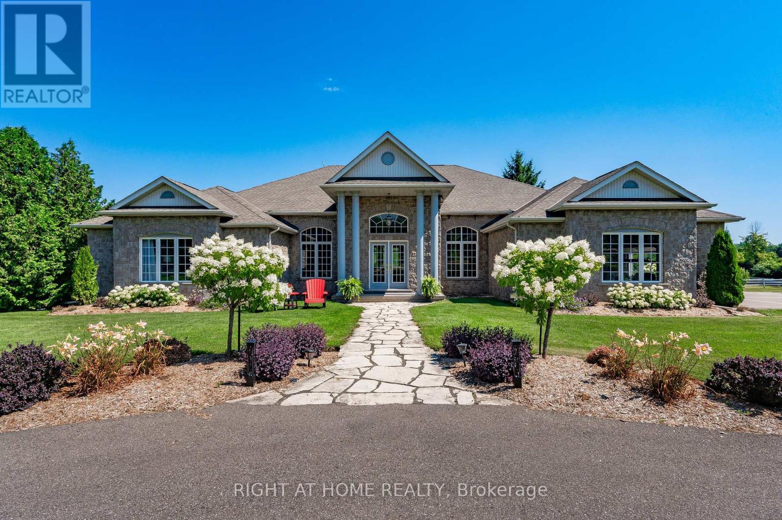 10635 FIRST LINE, Milton, Ontario
