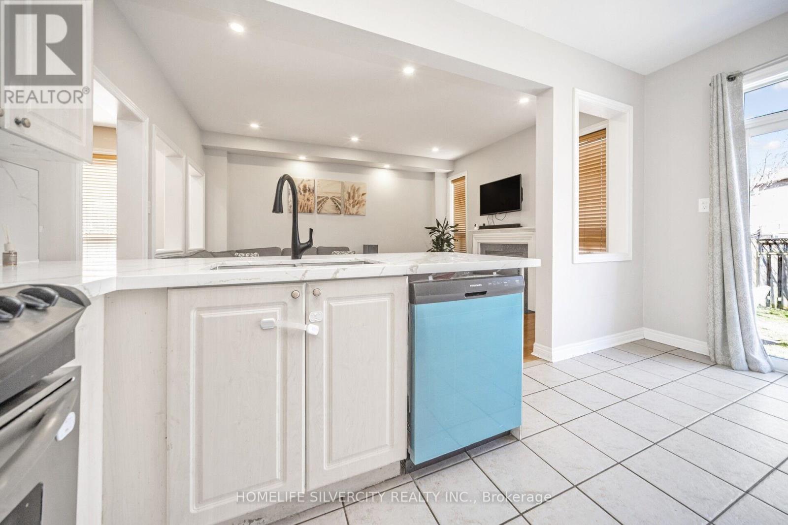 6 Aria Lane, Brampton, Ontario  L6S 6J5 - Photo 17 - W12082169