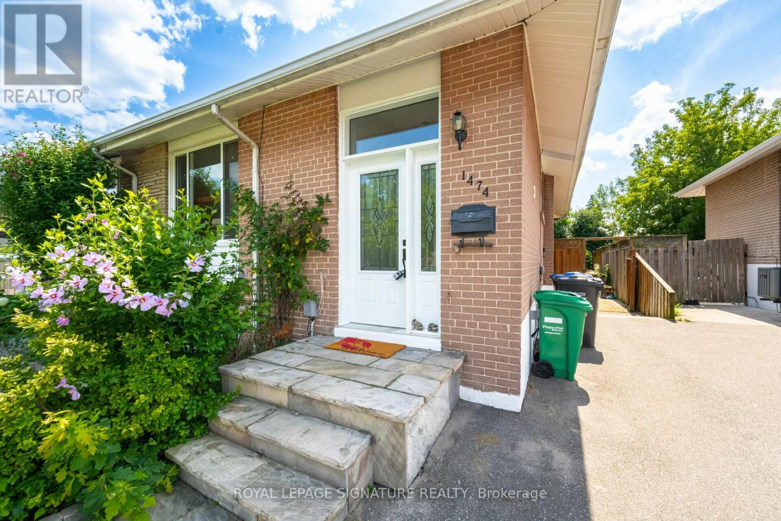 Property at 1474 SANDGATE CRESCENT image 4