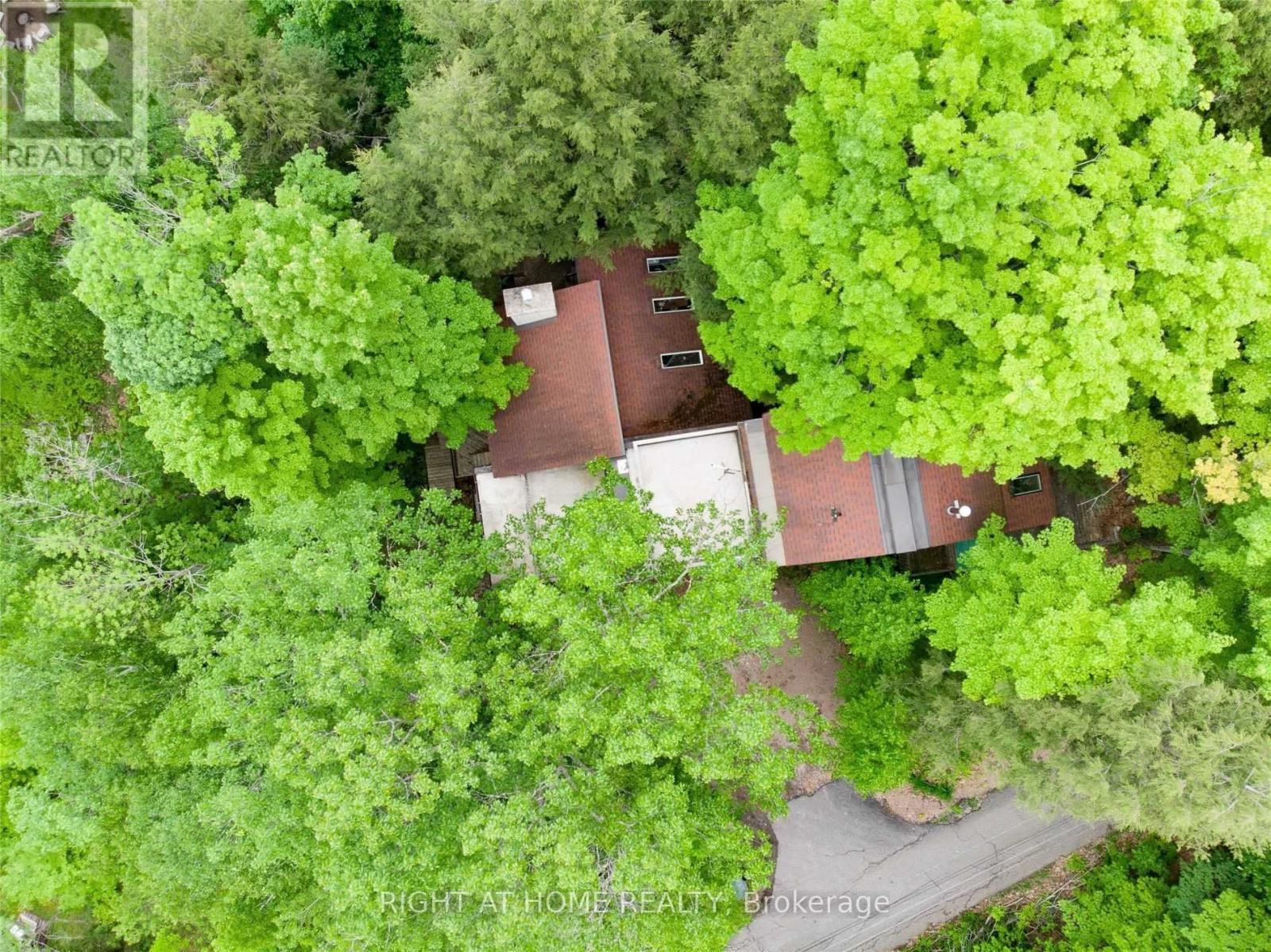 10 - 1326 Windermere Road, Muskoka Lakes, Ontario  P0B 1M0 - Photo 9 - X12082172