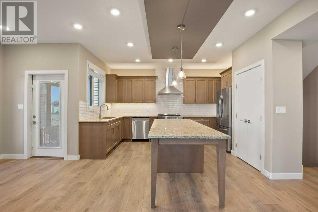 26 Tagish Avenue, Red Deer, Alberta  T4P 0Y6 - Photo 3 - A2208829
