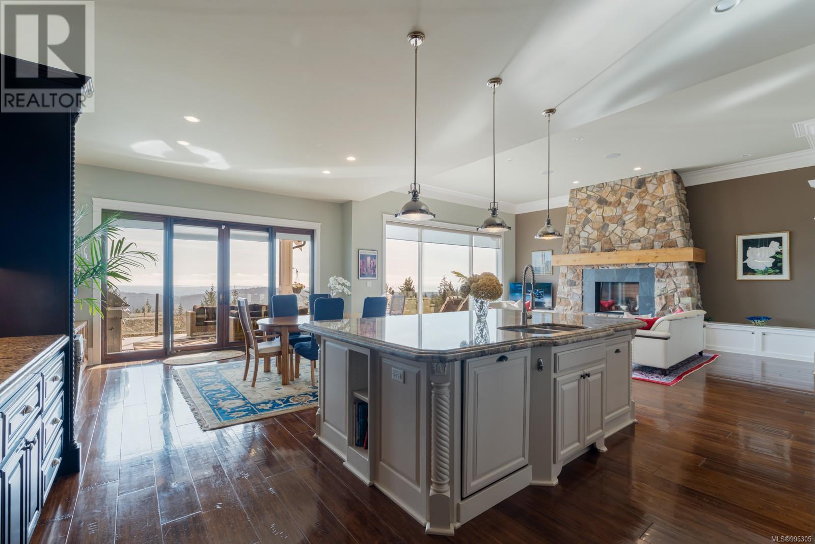 Property at 2163 Spirit Ridge Dr image 4
