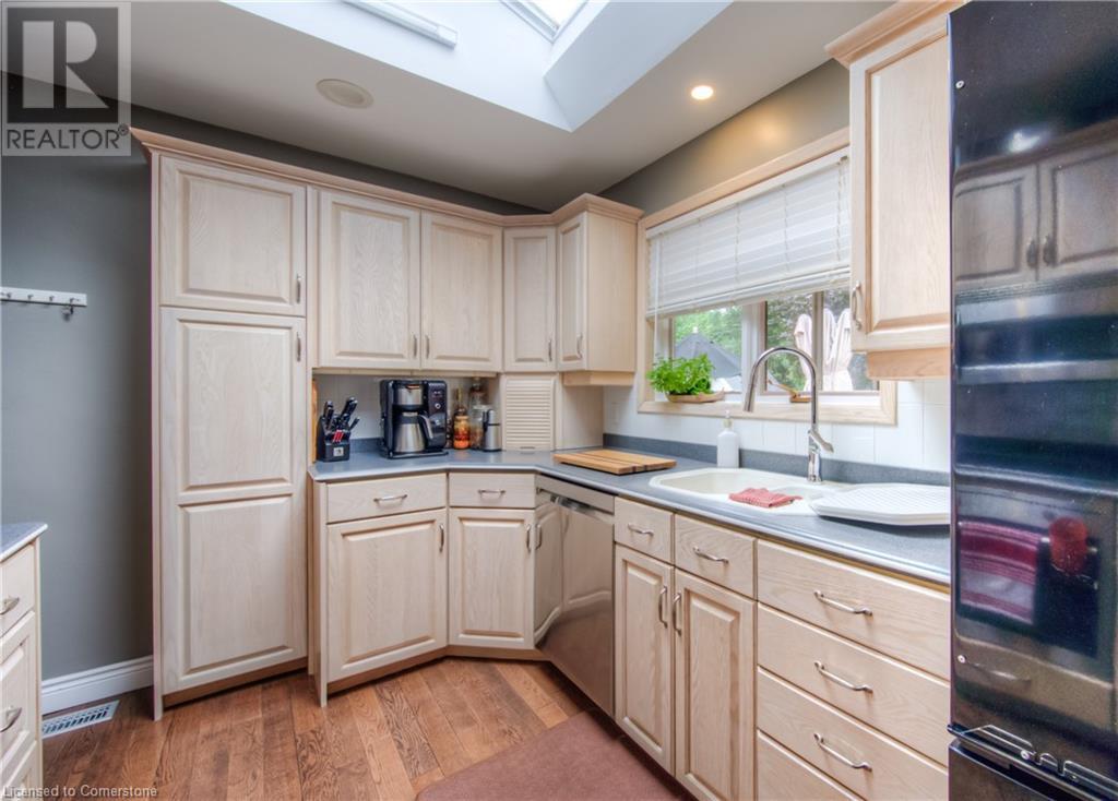 15 Hawthorne Road, Cambridge, Ontario  N1S 3J8 - Photo 17 - 40716962
